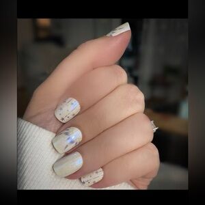 Into The cosmos Color street retired set​